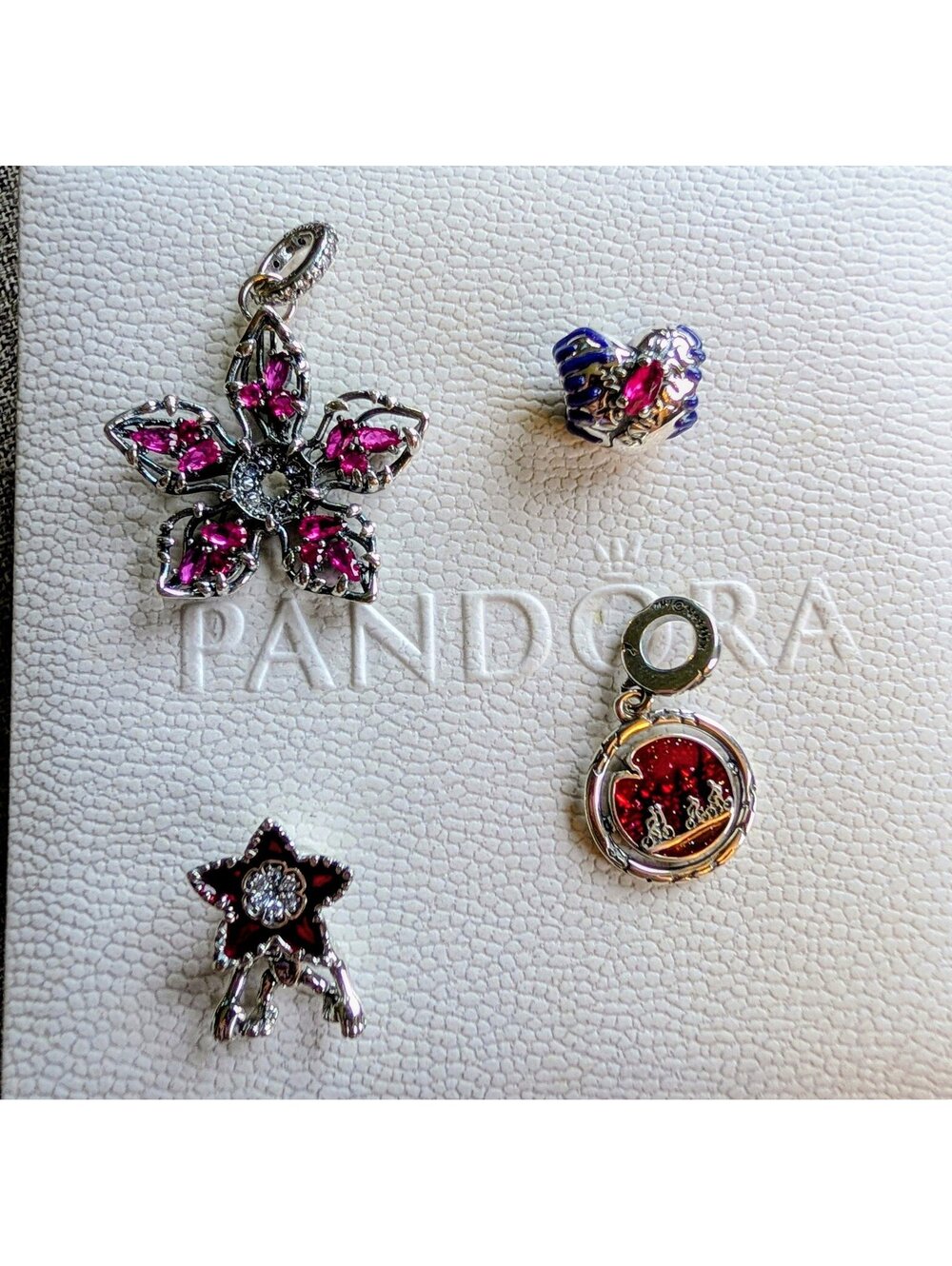 Netflix Pandora stranger things charm bundle